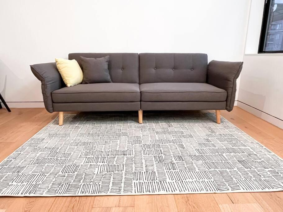 New Beautiful Modern One Bedroom Apt In Brooklyn At Rem-Casa New York Bagian luar foto
