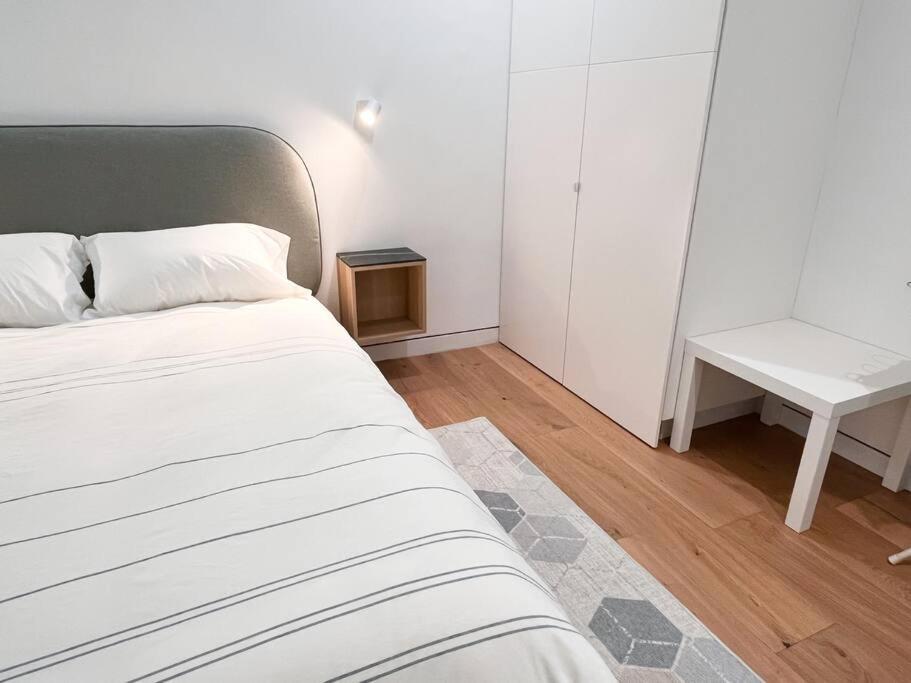New Beautiful Modern One Bedroom Apt In Brooklyn At Rem-Casa New York Bagian luar foto